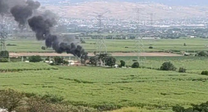 Se desploma helicóptero de la CFE en Cuautla, Morelos y deja 3 muertos