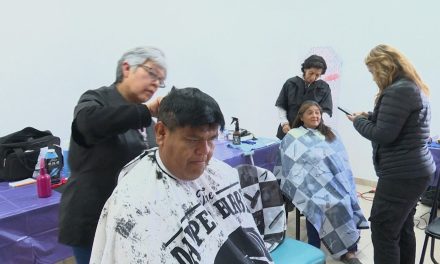 Fundación RCG llevó brigada de corte de cabello gratuito en Ramos Arizpe