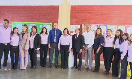 Inaugura sala de lectura en primaria Benito Juárez en Saltillo