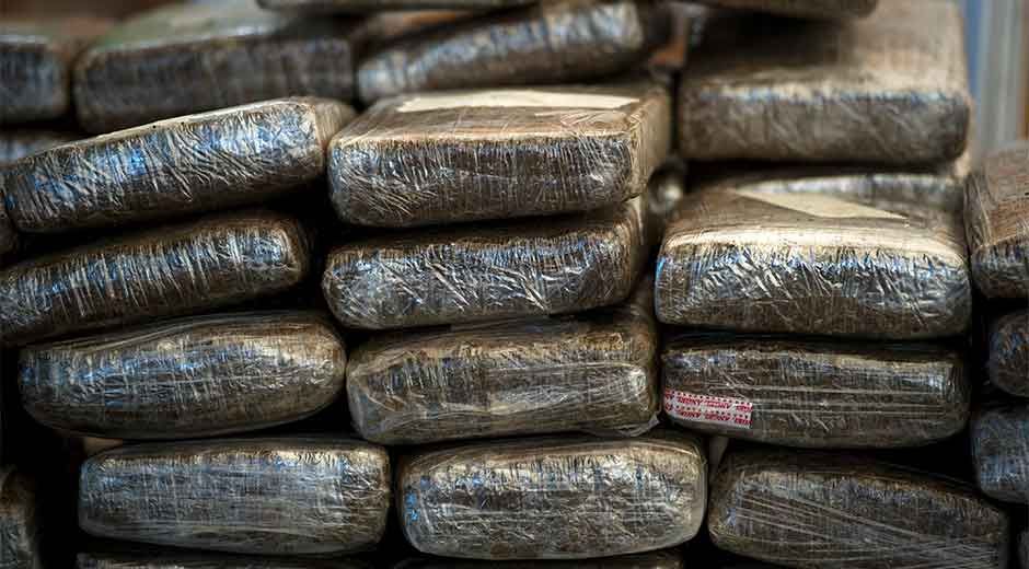 Empacan hasta 3 toneladas de mariguana en una casa de Iztapalapa