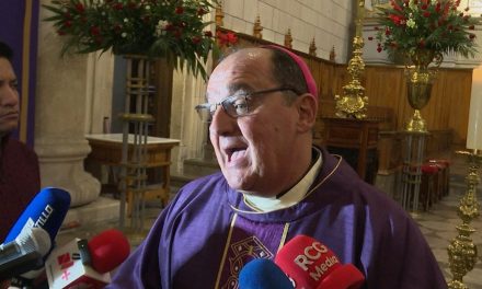 Obispo Hilario González pide al gobernador no dejar a nadie atrás