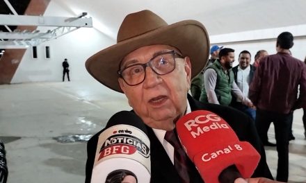 Parrenses contentos con el trabajo de Fernando Orozco Lara