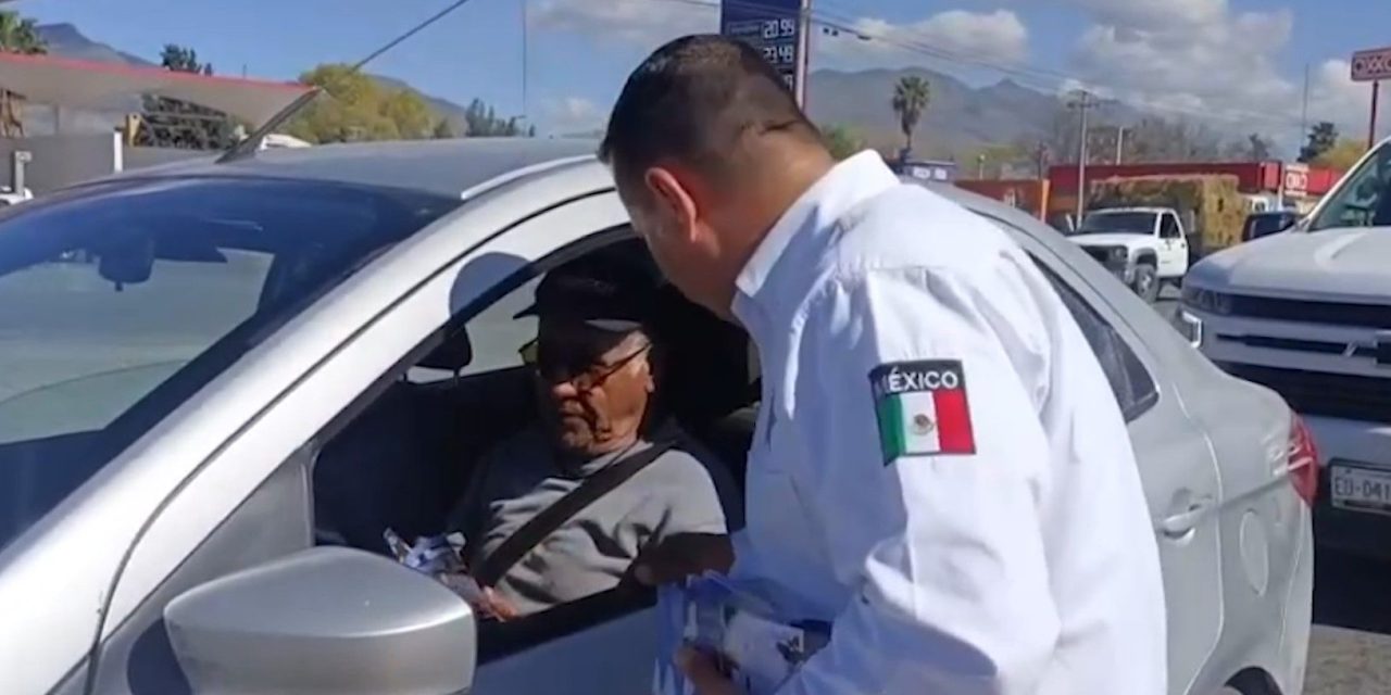Policía de Arteaga impulsa seguridad vial