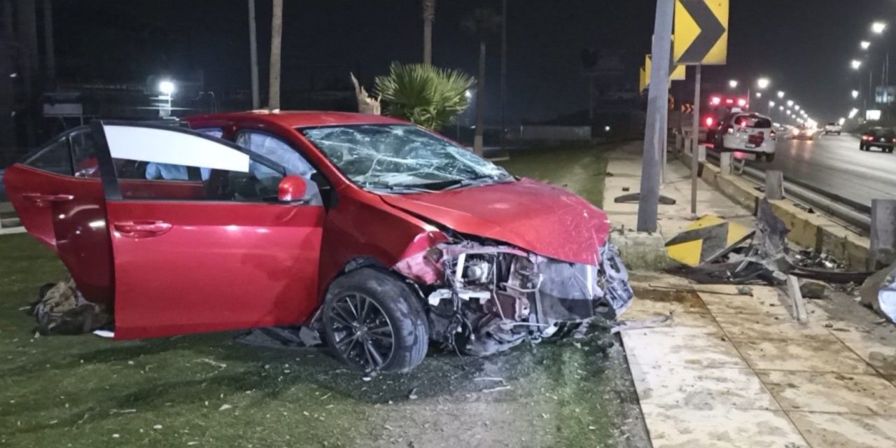 Se duerme y sufre volcadura en Saltillo