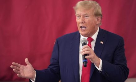 Donald Trump hará deportaciones masivas de migrantes de ganar la presidencia