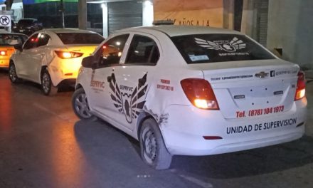 Saltillo: Choca, huye y choca otra vez; terminó detenido por su imprudencia