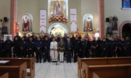 Celebran a Policías de Sabinas