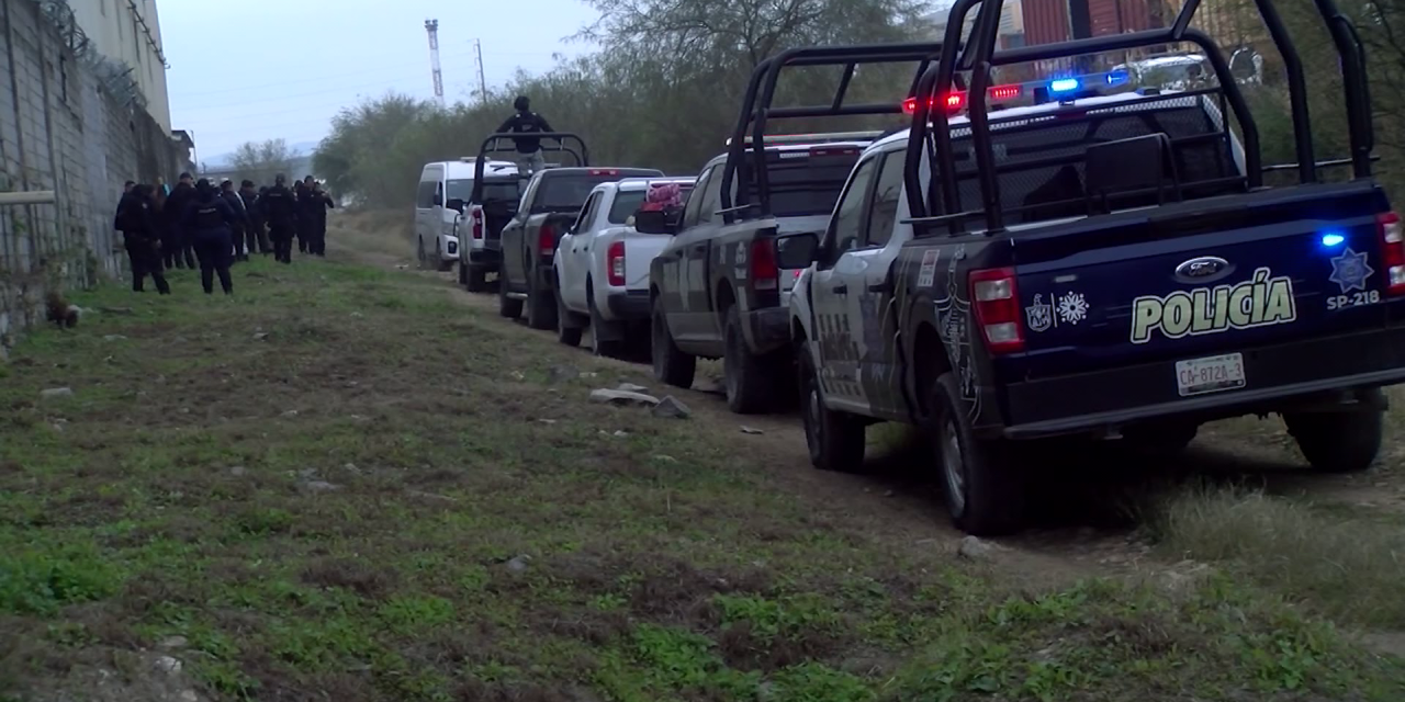 Aseguran a más de 100 migrantes en Frontera