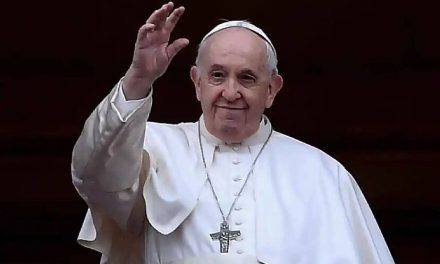 Papa Francisco aboga por la paz mundial en conmemoración del 60 aniversario del encuentro en Jerusalén