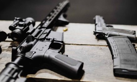 Detectan tráfico de armas del Ejército de Estados Unidos a México