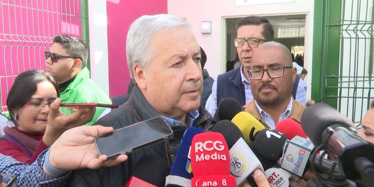 Contempla municipio aceras y semáforos inteligentes para V. Carranza