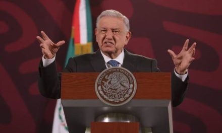 ‘Una calumnia’; AMLO reacciona al reportaje donde afirma que el narco le dio millones para su campaña del 2006