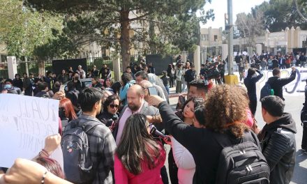 Apertura y disposición de la UAdeC para entablar diálogo con estudiantes manifestantes