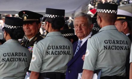 Obrador acata decisión de la SCJN sobre la Guardia Nacional y planea nueva iniciativa para el control militar