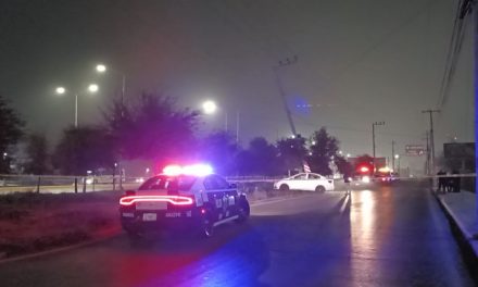 Mata a pasajero en choque en Ramos Arizpe