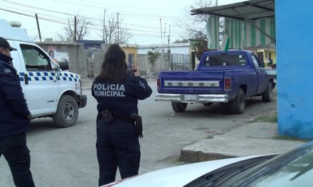 Muere adulto mayor en caja de camioneta en Frontera, Coahuila