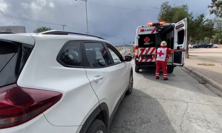 No usa puente peatonal y la atropellan en Saltillo