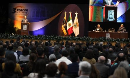 Salvador Hernández Vélez rindió su tercer y último informe