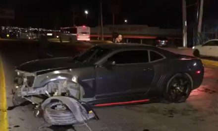 Siguió derecho como flecha y ocasiona accidente en Saltillo