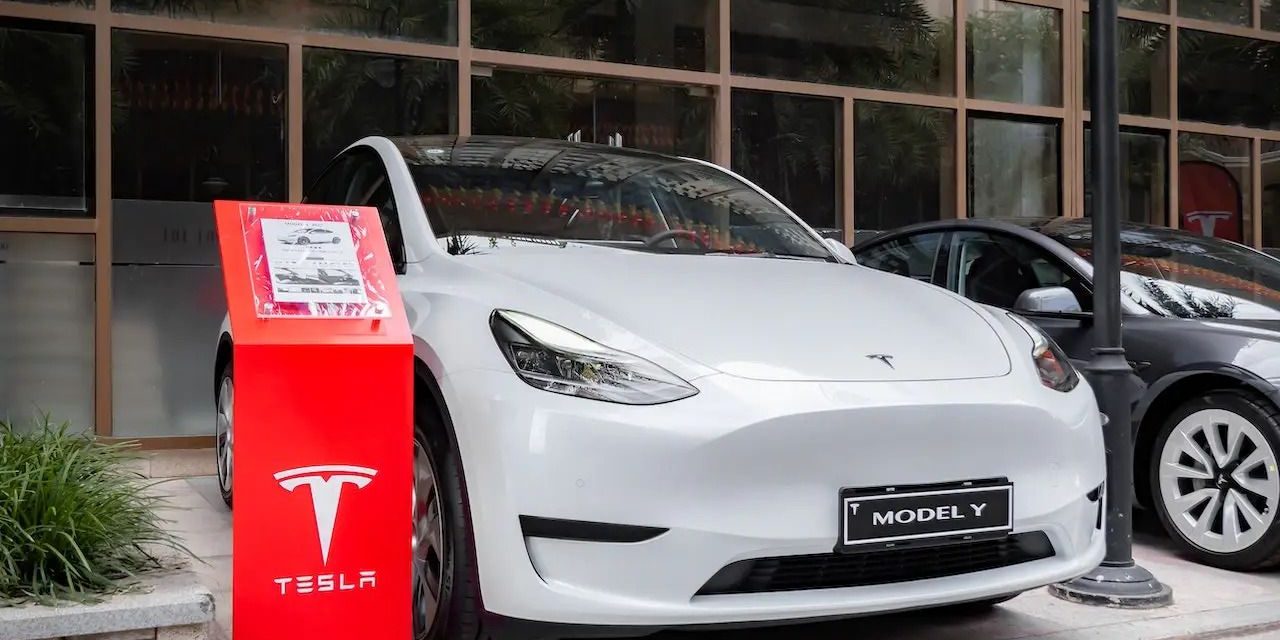 Pierde Tesla 80 mil millones de dólares en un día