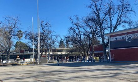 Regresan a clases en el CBTIS 20 en Sabinas