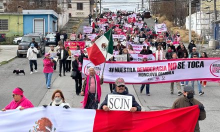 Llega la ‘Marea Rosa’ a Monclova