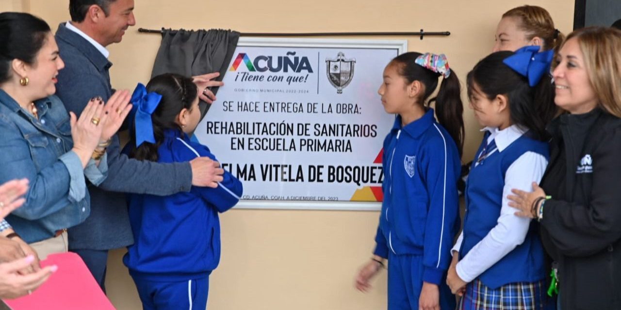 Entregan obras a escuela de Acuña