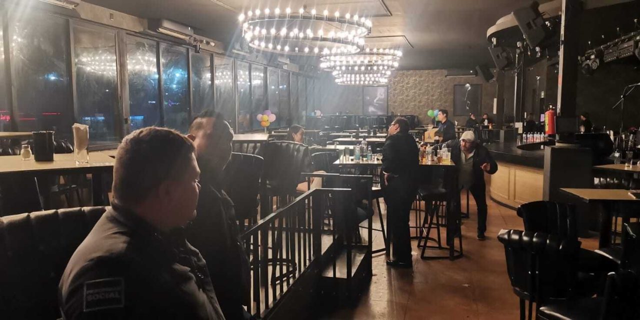 Clausuran bar en Torreón por operar fuera de horario