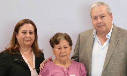 Entregan apoyos económicos a miles de saltillenses 