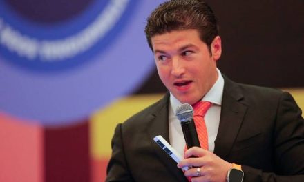 Tribunal Electoral sanciona a Samuel García por uso indebido de recursos