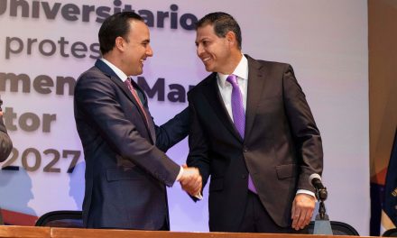 Octavio Pimentel rinde protesta como rector de la UAdeC