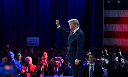 Donald Trump gana primarias republicanas en Carolina del Sur
