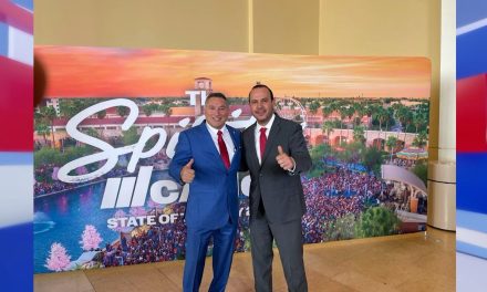 Acude Fernando Orozco a Informe de Javier Villalobos