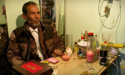 La cartomancia; una práctica a la que recurren las parejas para salvar su matrimonio