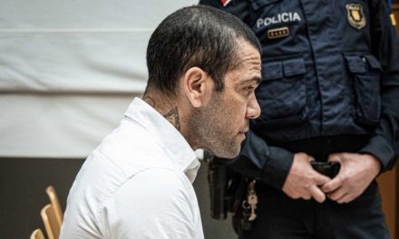 Dani Alves es condenado a 4 años y 6 meses de prisión por abusar de una joven en un antro de Barcelona