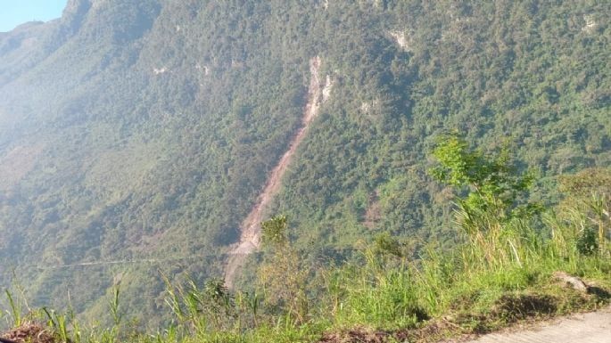 Desgajamiento de cerro en Veracruz deja a 6 comunidades incomunicadas