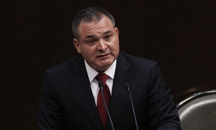 Investiga UIF a socios mexicanos de García Luna por triangulación de dinero