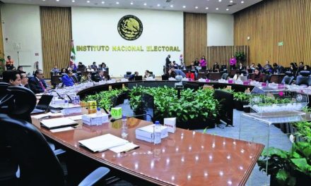 INE revela las multas a presidenciables por las irregularidades en la precampaña