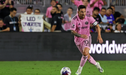 Messi se disculpa con aficionados chinos tras polémica en pretemporada