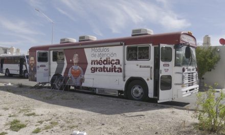 Lleva Alberto Hurtado salud para todos en Saltillo