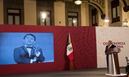 La ‘Mañanera’ rebasa 150% su presupuesto: polémica y gastos excesivos