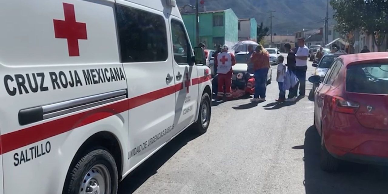 Menor fue atropellada por un vehículo en Saltillo