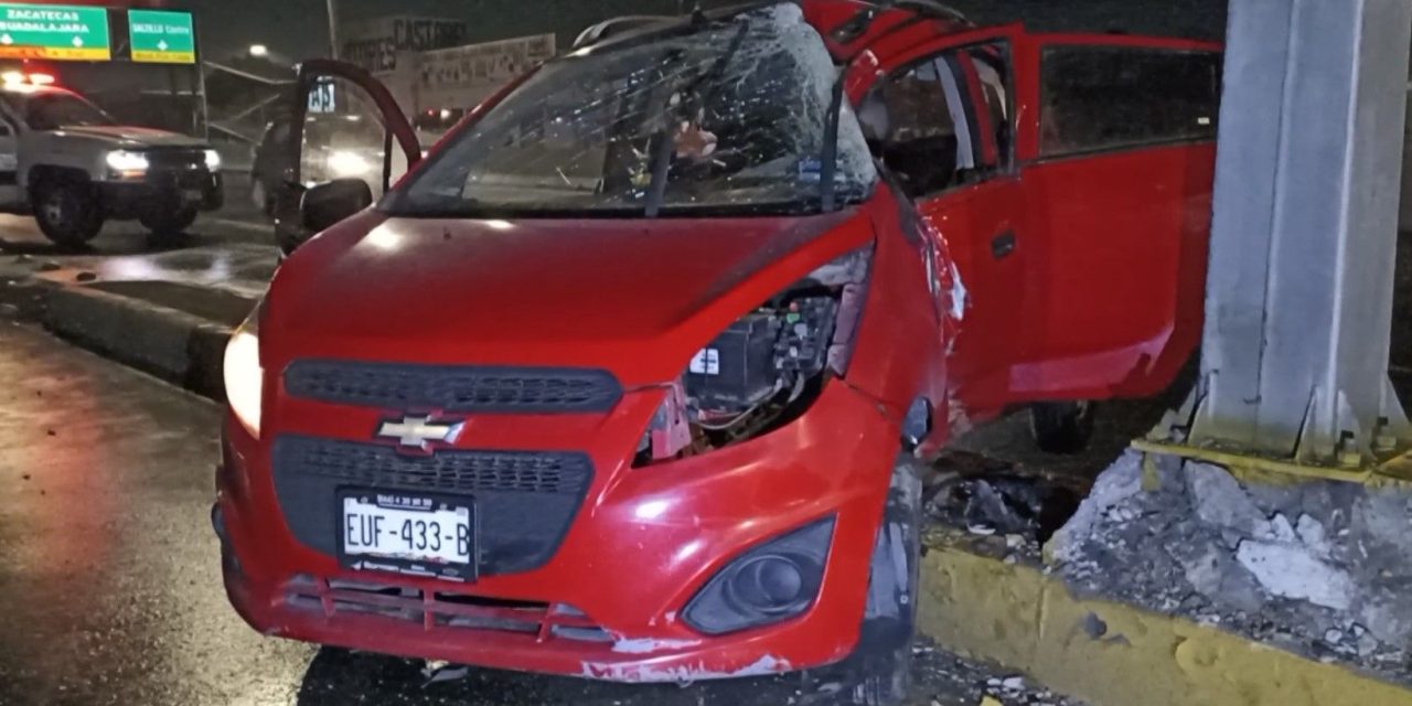 Saltillo: Hombre pierde la vida durante la madrugada tras un fuerte accidente en el Periférico