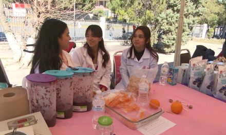 Ofrecen actividad científica en la Facultad de Ciencias Químicas