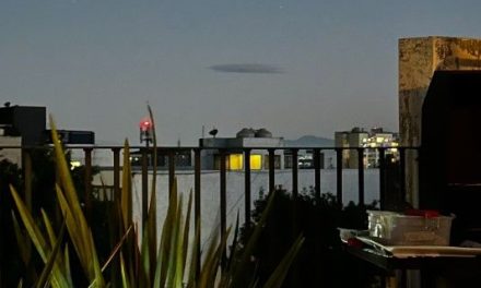 Video: Captan OVNI y un estruendo en cerro de CDMX