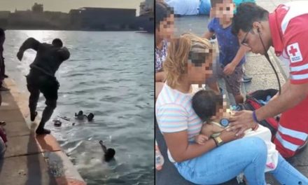 Video: Rescatan policías a bebé que cayó al mar junto a su carriola en Veracruz