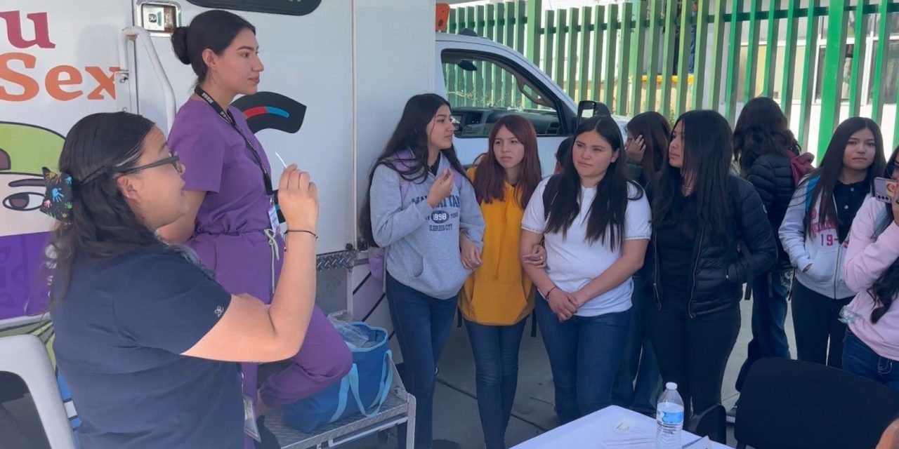 Realizan primer macrobrigada para jóvenes en el Conalep Saltillo 1