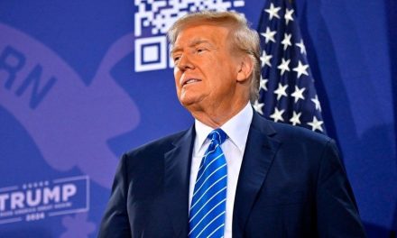 Trump no tendrá inmunidad presidencial por el caso del asalto al Capitolo
