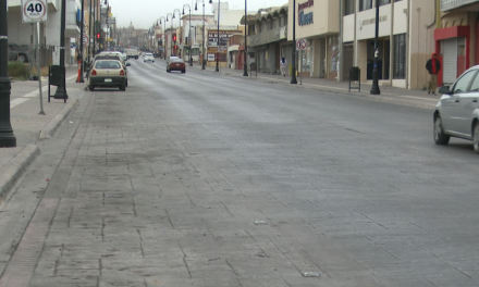 Lució Saltillo como en los 90s; calles y vialidades vacías por el día de asueto