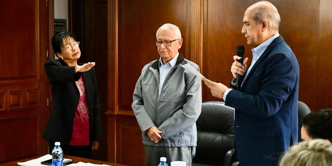 Nuevos regidores toman protesta en Monclova